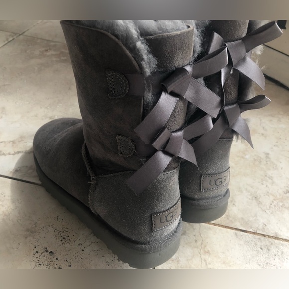 UGG🩶Satin double Bow Bailey Boots - Picture 3 of 12